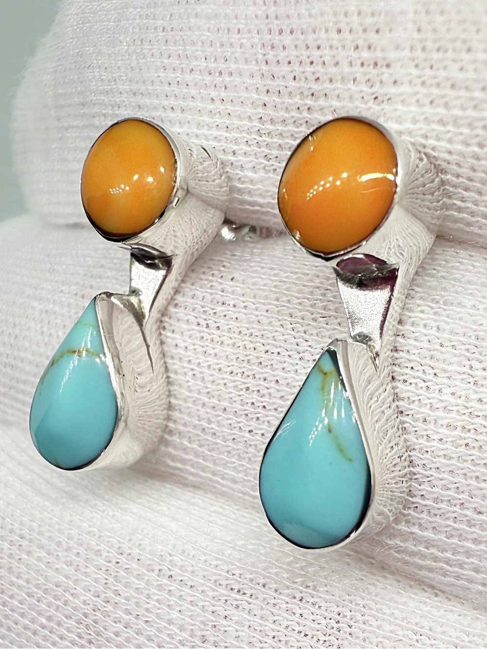 Native American Sterling Silver Teardrop Turquoise & Orange Coral Drop Earrings - Picture 3 of 12